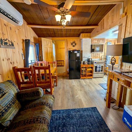 Yellowstone'S Treasure Cabins Gardiner Dış mekan fotoğraf