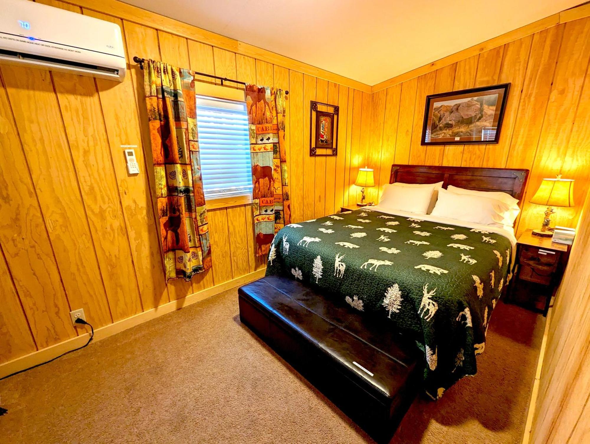 Yellowstone'S Treasure Cabins Gardiner Dış mekan fotoğraf
